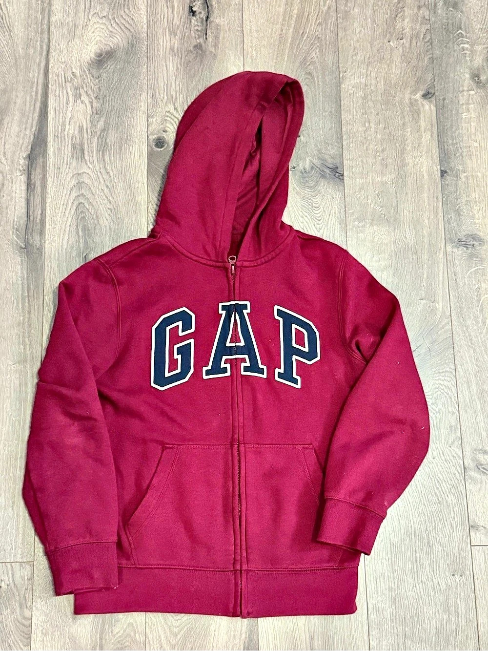 Gap Kids Logo Full-Zip Hoodie in burgundy